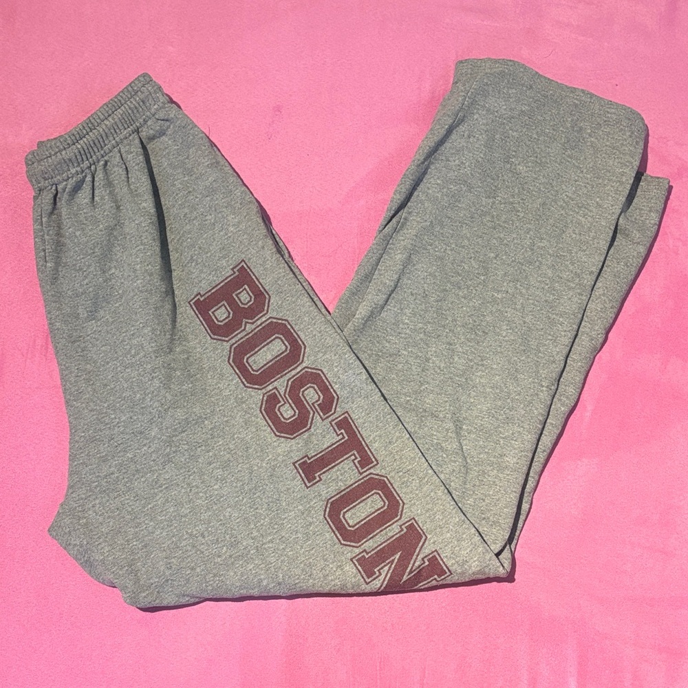 Jerzees Gray Sweatpants with Boston Print